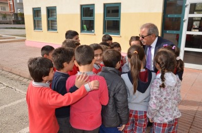 Başkan Özacar'dan Yeni Eğitim-Öğretim Yılı Mesajı