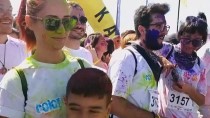 DOĞUKAN MANÇO - İstanbul'da 'Renkli Koşu' Festivali