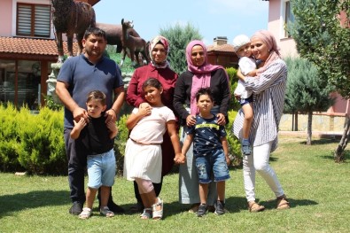 (Özel) Gurbetçi Aileler Özel Çocukları İçin Aradıkları Umudu Türkiye'de Buldu