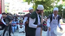 KOCAMUSTAFAPAŞA - Sümbül Efendi Tekkesi'nde 3 Bin Kişilik Aşure Kaynatıldı