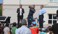 SÜNNET ŞÖLENİ - Sünnet Çocukları Belediye Başkanı Ve Kaymakamın Makam Aracıyla Şehir Turu Attı