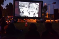 PELITÖZÜ - Açık Hava Sinemasında 'Bir Millet Uyanıyor'  Filmi İzlendi