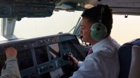 BEKIR PAKDEMIRLI - Bakan Pakdemirli, Yangın Söndürme Uçağını Kullanarak Test Etti