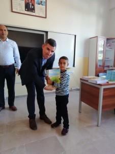 Ulaş'ta Bin 234 Öğrenciye Ücretsiz Kitaplarını Teslim Edildi