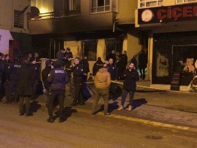 Ankara'da bir apartmanda çıkan yangında 4 kişi öldü