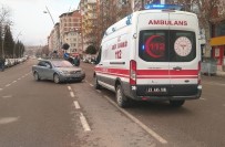Elazığ'da Motosiklet İle Otomobil Çarpıştı Açıklaması1 Yaralı