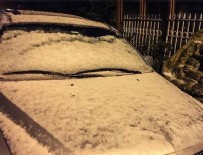 ÇAVUŞBAŞı - İstanbul'da kısa süreli kar ve dolu yağışı