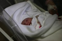 Konya'da 2020'Nin İlk Bebeği Dünyaya Geldi