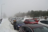 Manisalılar Yeni Yılın İlk Günü Spil'e Akın Etti