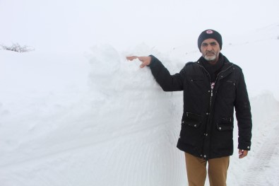 Merkezinde Kar Yok, İlçesinde Kar Kalınlığı 1 Metreyi Geçti