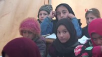 BEŞAR ESAD - Esad Rejiminin Bombardımanı Sürerken, Öğrenciler Dersleri Ailelerinden Alıyor