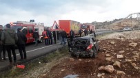 Mardin'de Kamyonet Ve Otomobil Çarpıştı Açıklaması 4 Yaralı
