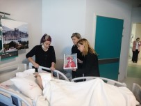 YENI YıL - Milletvekili Gökcan'dan Kazada Yaralanan Öğrenciye Ziyaret