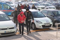 UYUŞTURUCU MADDE - Uyuşturucu Satıcısı 4 Kişi Adliyeye Sevk Edildi