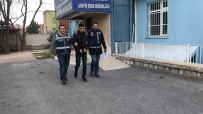 SARIYER - Kuzenini Bıçaklayan Şahıs, Yurt Dışına Kaçmak İsterken Yakalandı