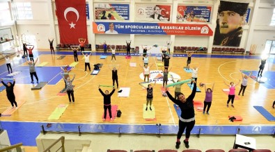 Muratpaşa'da Sabah Sporu Programları