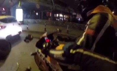 Öfkeli Motosiklet Sürücülerinin Kavgaları Kamerada