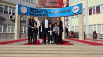 ENGELLİ ÖĞRENCİLER - Cumhurbaşkanı Erdoğan İle Görüşen Görme Engelli Öğrenciler O Anları Anlattı