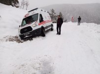 İŞ MAKİNESİ - Kurtarmaya Giderken Kurtarıldı