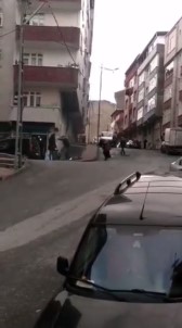 (Özel) Gaziosmanpaşa'da Sokak Ortasında Dehşet Açıklaması Kadını Sopayla Dövdü