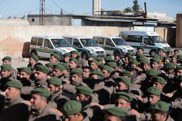Tel Abyad'da Suriyeli polisler göreve başladı!