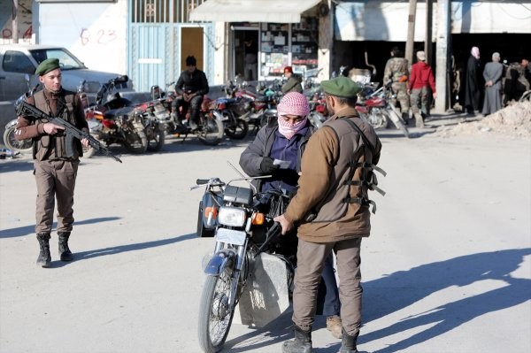 Tel Abyad'da Suriyeli polisler göreve başladı!
