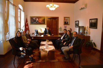 Edremit Mimarlar Odası Yeni Yönetiminden Kaymakam Sırmalı'ya Ziyaret
