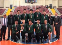 BAHÇEŞEHIR - Isparta'daki Basketbol Okul Sporları Şampiyonu Doğa Koleji Oldu