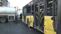 OKMEYDANı - (Özel) Sultangazi'de Su Tankeriyle Halk Otobüsünün Çarpıştığı Kaza Kamerada