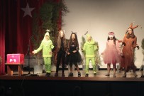 Akhisar Belediyesi Çocukları Tiyatro İle Buluşturuyor