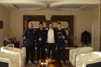 MILLI TAKıM - Başarılı Sporcular Tebrik Edildi