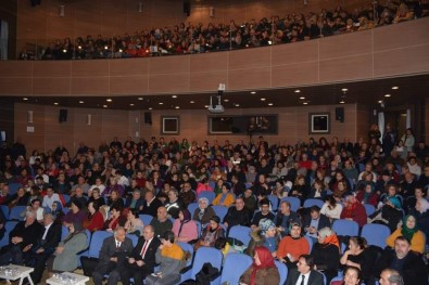 Çaycuma'da Türk Halk Müziği Topluluğu Konser Verdi