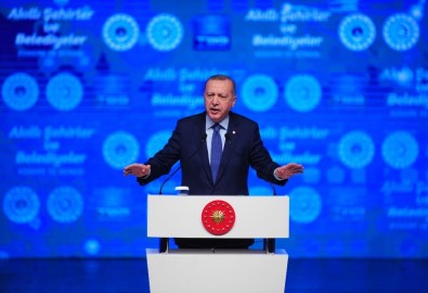 Cumhurbaşkanı Erdoğan Açıklaması 'Çağın Ötesine Geçemeyen Toplumlar Cazibelerini Yitirmeye Mahkumdur'