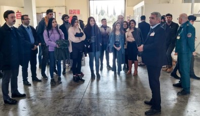 GAÜN Öğrencilerinden Gaziantep Havalimanı Gümrük Müdürlüğü'ne İnceleme Gezisi