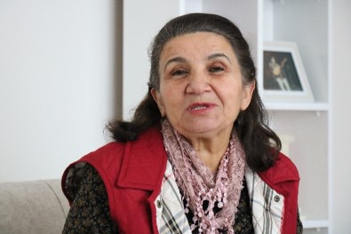 Kırşehir'de Kültür Bakanlığı Onaylı Tek Kadın Ozan Oldu
