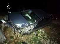 Kızıltepe'de 2 Otomobil Çarpıştı Açıklaması 4 Yaralı