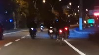 KONACıK - Motosikletli Gençlerin Ölüm Yolculuğu Yürekleri Ağızlara Getirdi