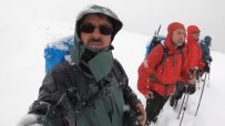 ULUDAĞ - (Özel) Yoğun Kar Ve Sisli Havada 18 Kilometre Yürüdüler