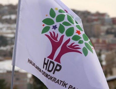 PKK'nın kadın yapılanmasında HDP ve BDP izleri