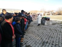 SİYASİ PARTİ - Alevlerin Arasında Kalan 11 Yaşındaki Merve'ye Hüzünlü Veda