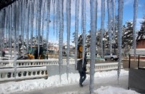 METEOROLOJI - Doğu Anadolu Buz Kesti Açıklaması Erzurum, Ağrı Ve Kars Eksi 20'Leri Gördü