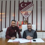 ELAZıĞSPOR - Elazığspor İki Oyuncunun Sözleşmesini Uzattı