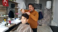 ŞEHİT YAKINLARI - Eskişehir'de 'Şehit Ve Gazi Çocuklarına' Ücretsiz Tıraş