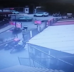 İstanbul'da Alkollü Sürücü Dehşeti Kamerada