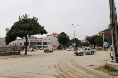 Tehlikeli Kavşakta Çözüm Arayışı