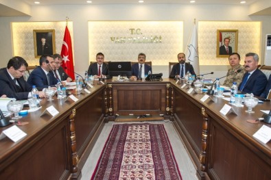 Van'da 'Bağımlılıkla Mücadele İl Ve İlçe Koordinasyon Toplantısı' Yapıldı