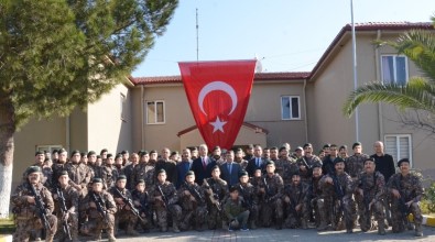 Barış Pınarı Harekatı'nda Görev Alacak PÖH'ler Aydın'dan Dualarla Uğurladı