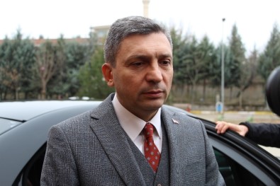 Batman'da Üzerinde Kurşun İzi Bulunan Kafatası Bulundu