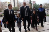 ŞEHİT KIZI - Emniyet Müdürü Şehit Kızının Velisi Oldu, Annesi Ağladı