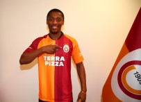 DEVRE ARASı - Galatasaray, Yeni Transferlerin Lisansını Çıkardı